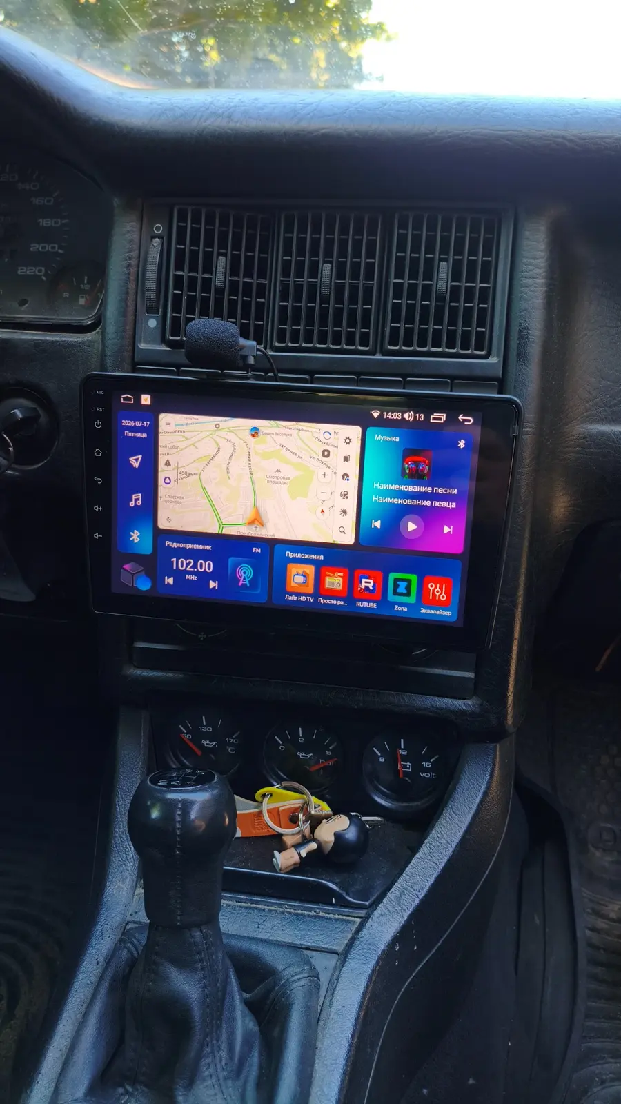 Android-магнитола в Audi 80